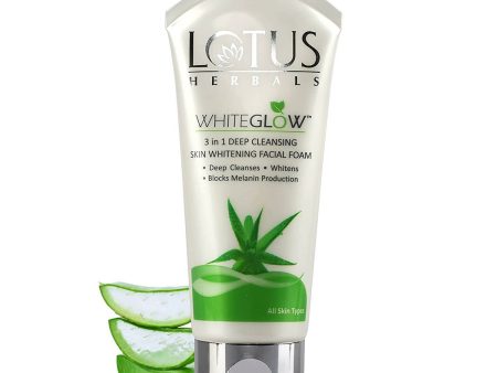 Lotus Herbals WhiteGlow 3-In-1 Deep Cleansing Skin Whitening Face Wash on Sale