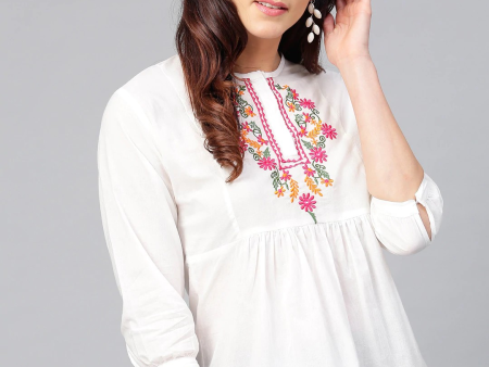 Wahe-NOOR Women s White Tunic With Embroidered Detail For Discount