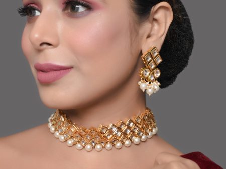 Peryl Women Pearl Beaded Kundan Choker Necklacde With Earrings(2 Pc Set) Online now