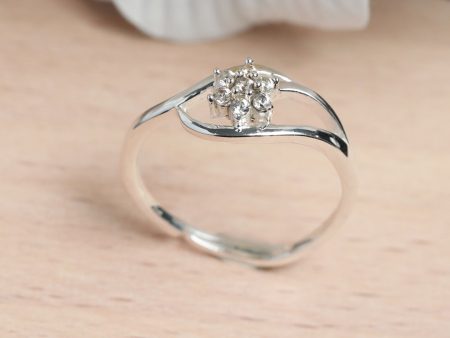 Priyaasi Women Sterling Silver Tiny Flower Zircon Ring Online Hot Sale